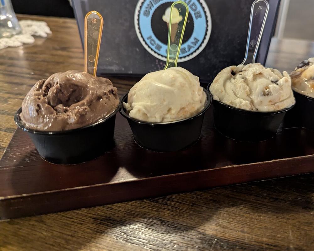 Trying three peanut butter flavors and pretzel caramel in an ice cream flight.